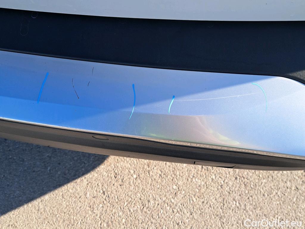  Peugeot  2008 PEUGEOT  / 2019 / 5P / todoterreno Active BlueHDI 81kW (110CV) #6