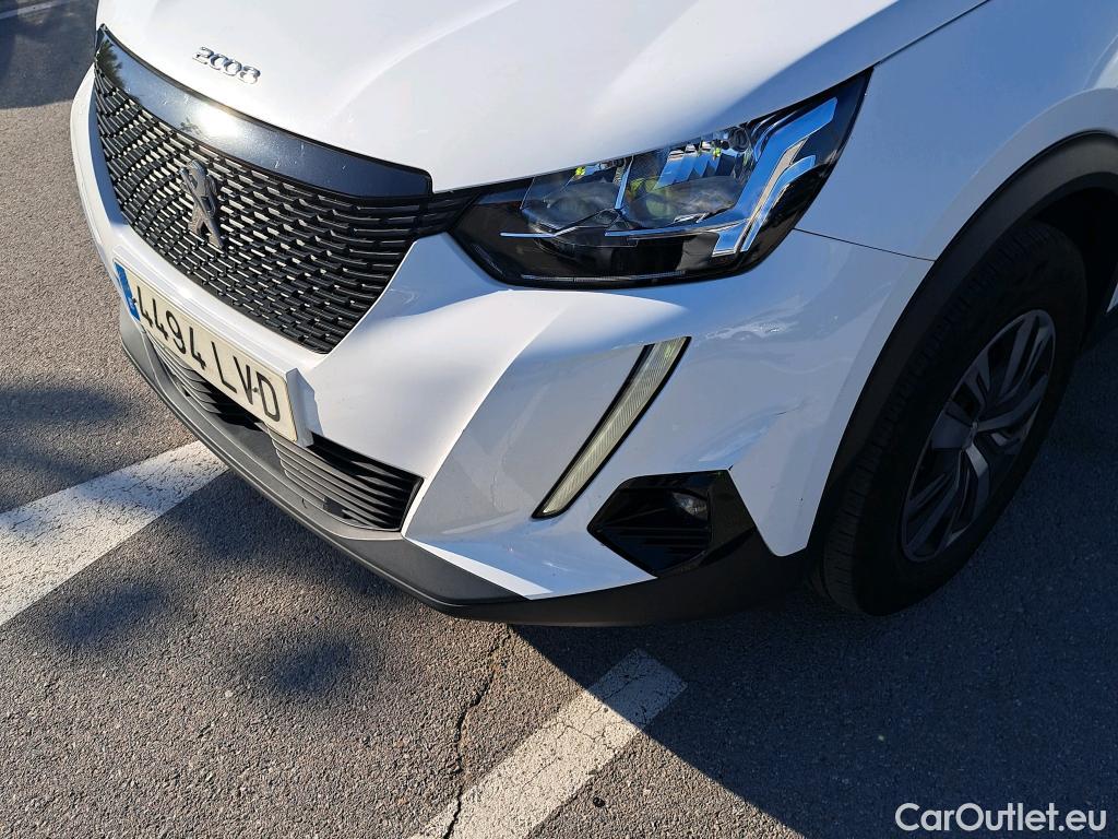  Peugeot  2008 PEUGEOT  / 2019 / 5P / todoterreno Active BlueHDI 81kW (110CV) #3