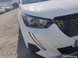  Peugeot  2008 PEUGEOT  / 2019 / 5P / todoterreno Allure BlueHDI 81kW (110CV) #17
