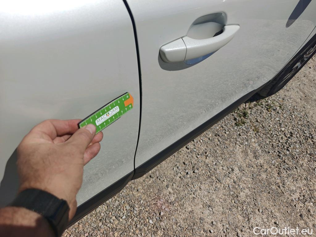  Peugeot  2008 PEUGEOT  / 2019 / 5P / todoterreno Active Pack Puretech 100 S&S BVM6 #8