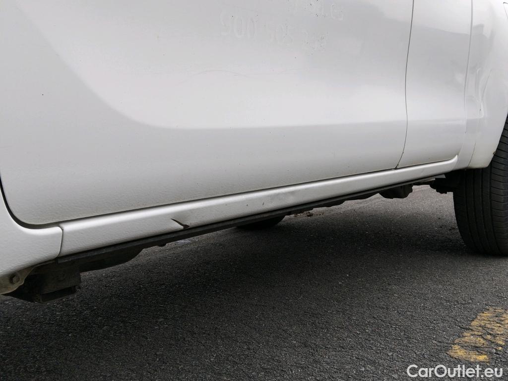  Toyota  Hilux TOYOTA  VU 2p 7G pickup 2.4 D-4D Cabina Extra GX 4x4 #11