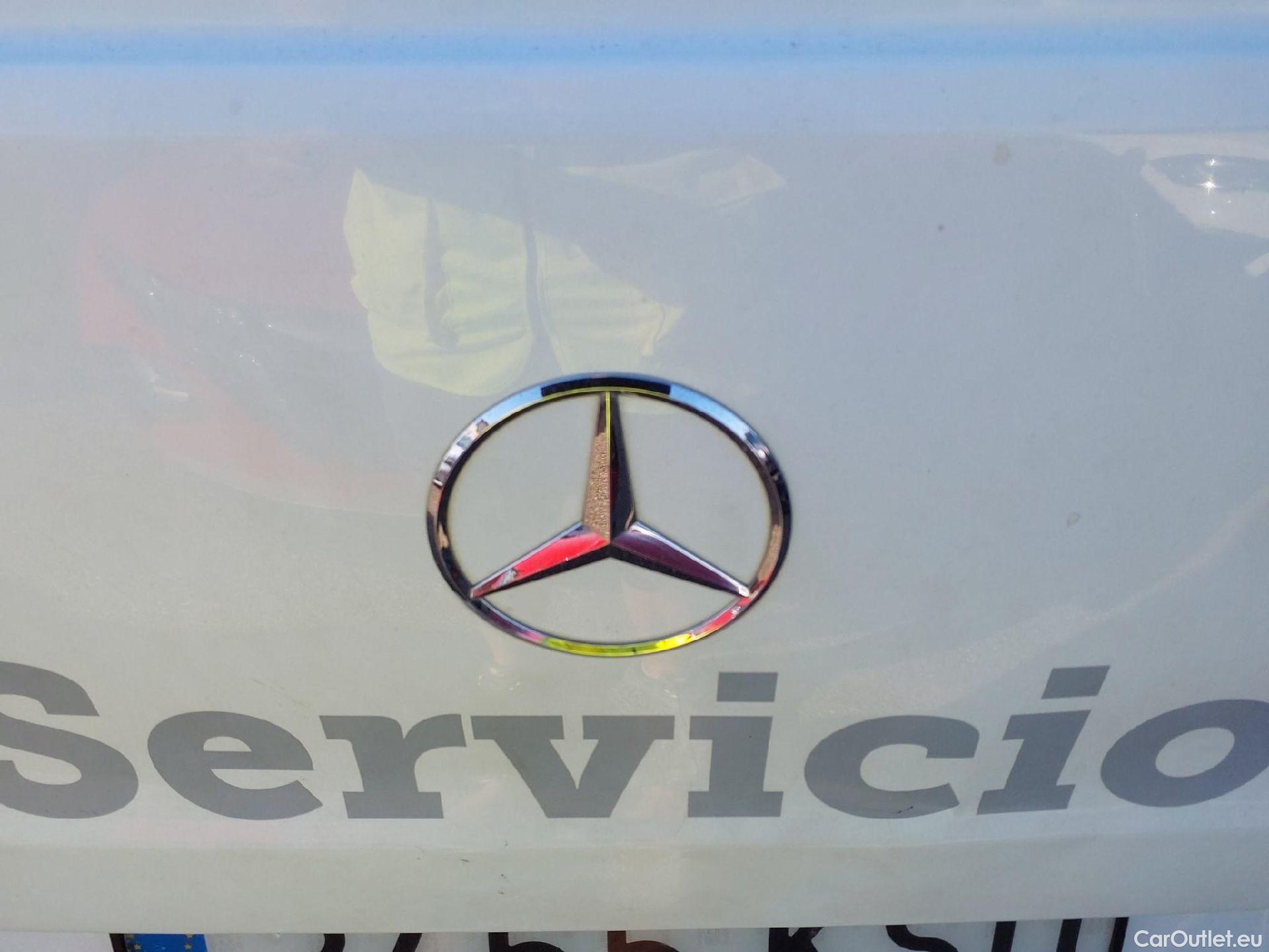  Mercedes  Vito MERCEDES-BENZ  111 CDI Larga 114 CV #10