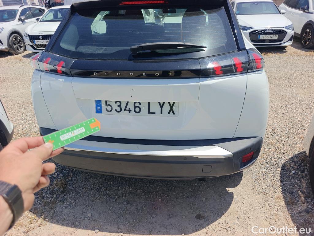  Peugeot  2008 PEUGEOT  / 2019 / 5P / todoterreno Active Puretech 100 S&S BVM6 #4