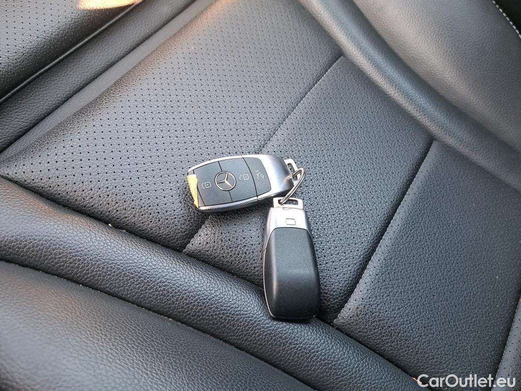  Mercedes  G-Klasee MERCEDES-BENZ GLC Coupé / 2019 / 5P / coupé GLC 300 de 4MATIC #22