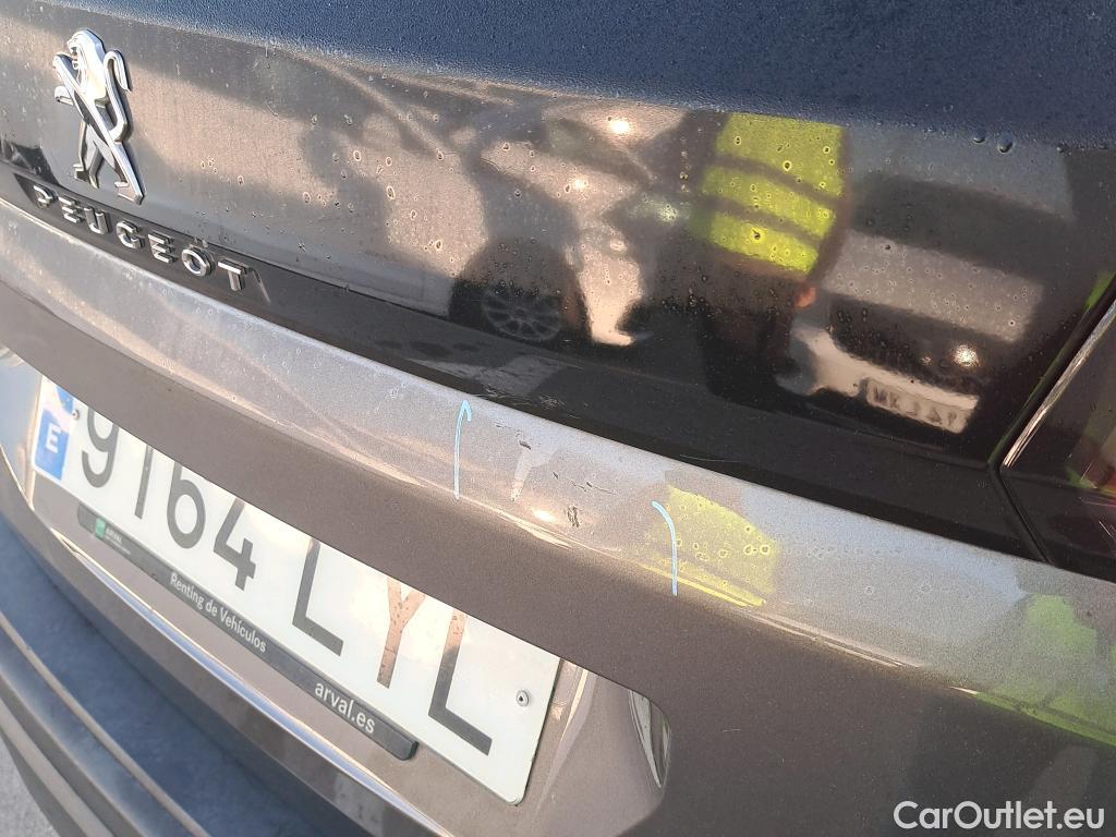  Peugeot  3008 PEUGEOT  / 2020 / 5P / todoterreno 1.5 BlueHDi 96kW (130CV) S&S Active Pack #3