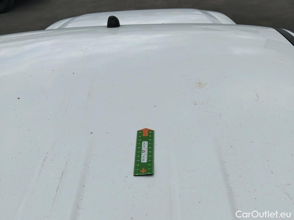  Ford  Ranger FORD  VU 4p 6G pickup 2.2 TDCi 150cv 4x4 Doble Cabina XL #15