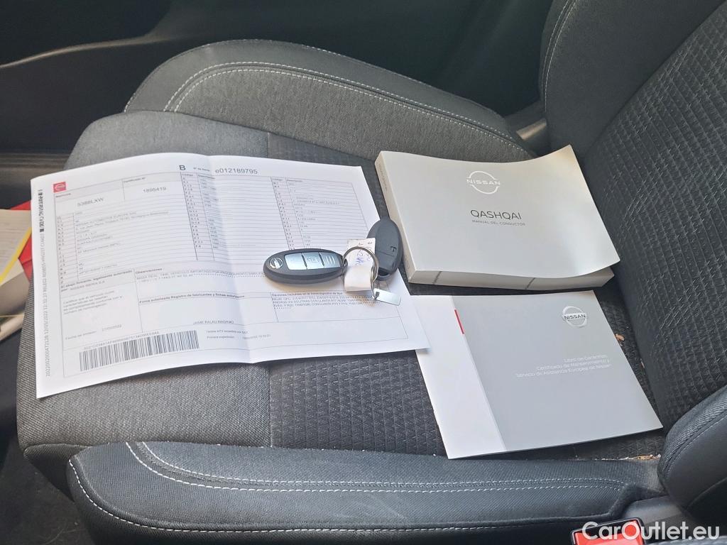  Nissan  Qashqai NISSAN  / 2021 / 5P / todoterreno DIG-T 116kW Xtronic N-Connecta #12