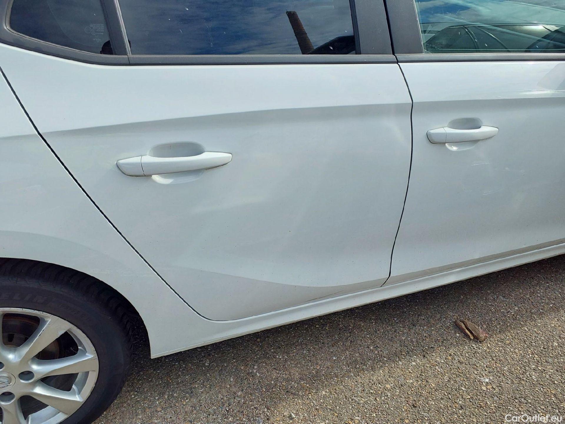  Opel  Corsa OPEL  / 2019 / 5P / berlina con portón 1.5D DT 74kW (100CV) Edition #13