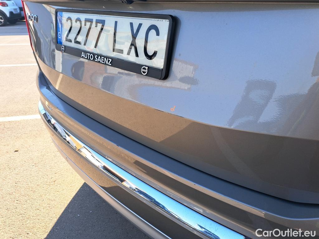  Volvo  XC90 VOLVO  2.0 T8 AWD Recharge Inscription Auto 7 PLAZAS / 2019 / 5P / 455 CV #3
