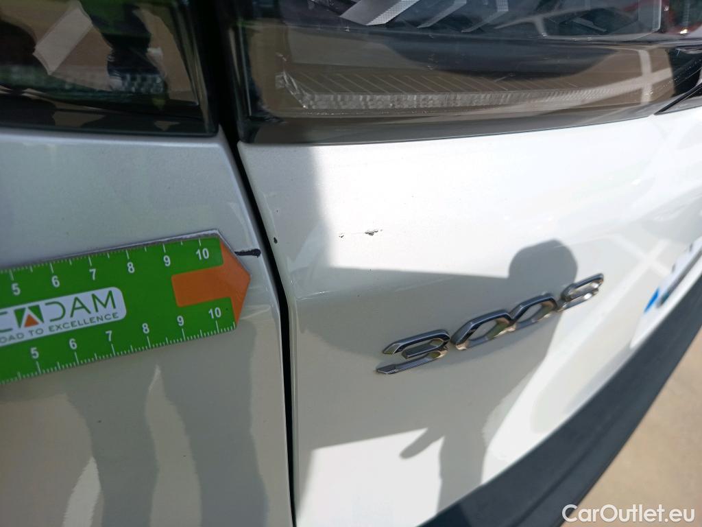  Peugeot  3008 PEUGEOT  / 2020 / 5P / todoterreno 1.5 BlueHDi 96kW (130CV) S&S Active Pack #28