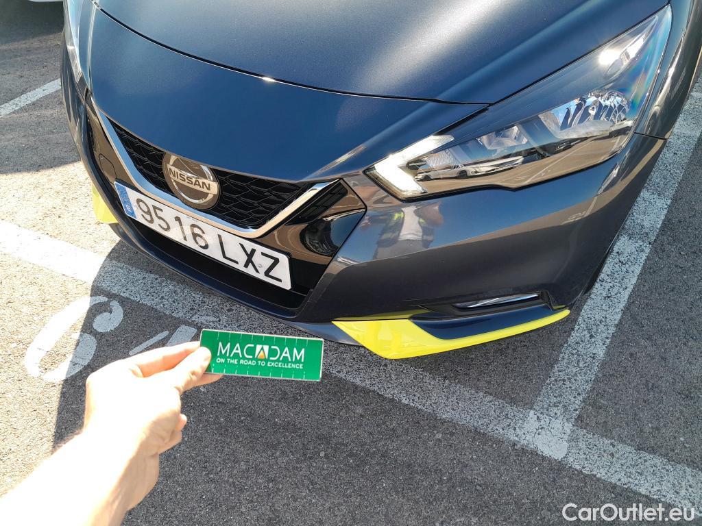  Nissan  Micra NISSAN  / 2017 / 5P / berlina con portón IG-T 68 kW (92 CV) E6D-F CVT Kiiro(SP) #21