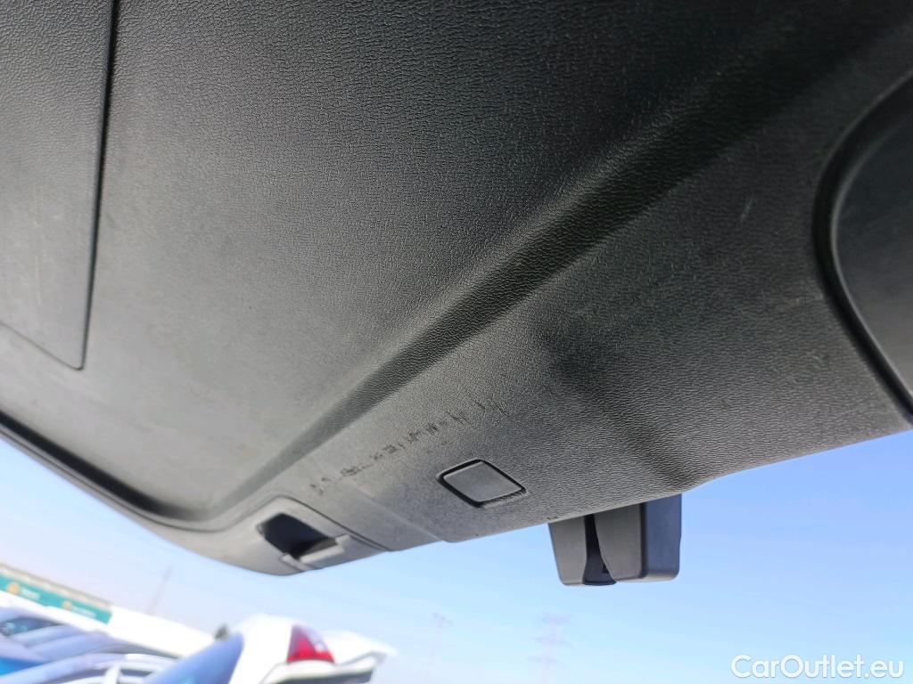  Volvo  XC60 VOLVO  / 2017 / 5P / todoterreno 2.0 T6 AWD Recharge Inscription Exp Auto #12