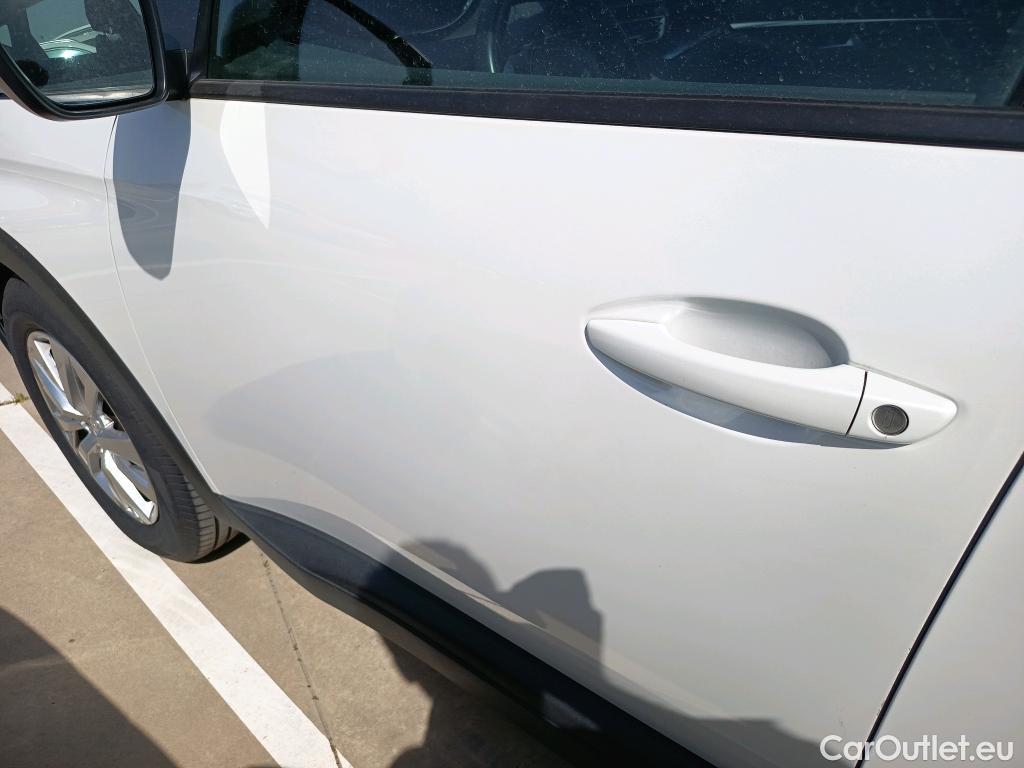  Peugeot  3008 PEUGEOT  / 2020 / 5P / todoterreno 1.5 BlueHDi 96kW (130CV) S&S Active Pack #21