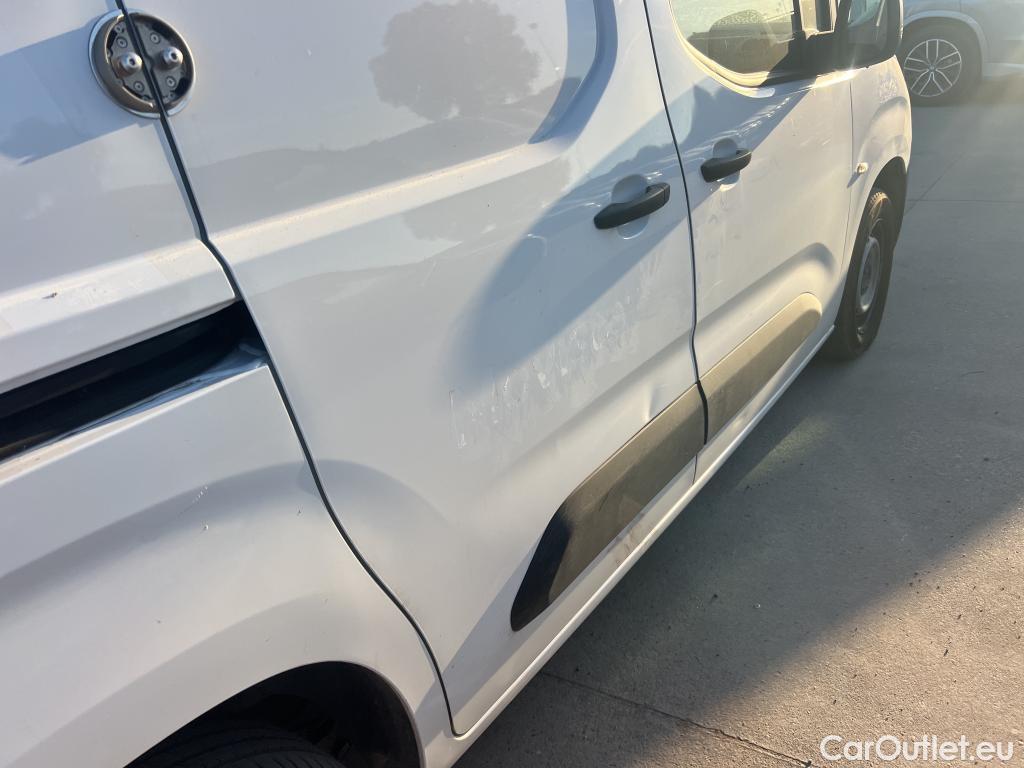  Citroen  Berlingo CITROEN  / 2018 / 4P / furgón derivado de turismo Talla M BlueHDi 100 CLUB #8