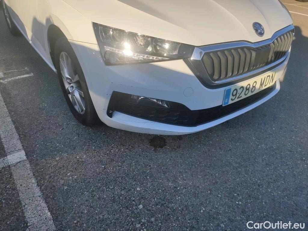 Skoda  Scala SKODA  / 2019 / 5P / berlina con portón 1.0 TSI 81KW (110 CV) Ambition #18