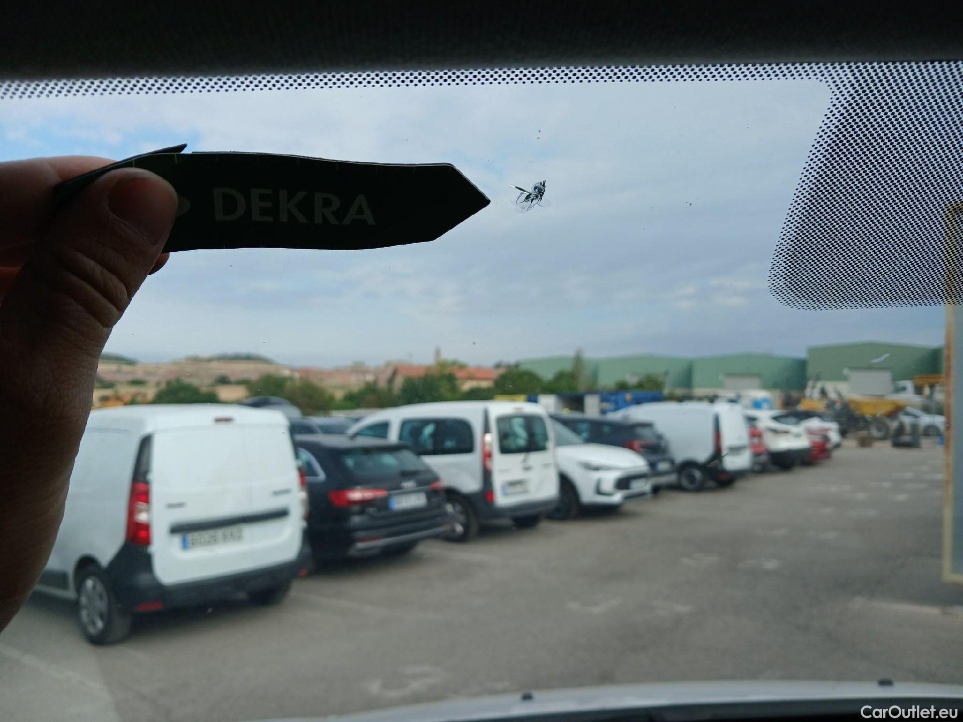  Peugeot  Expert PEUGEOT  / 2016 / 4P / furgón Furgón Pro 1.5 BlueHDi 120 Standard #52