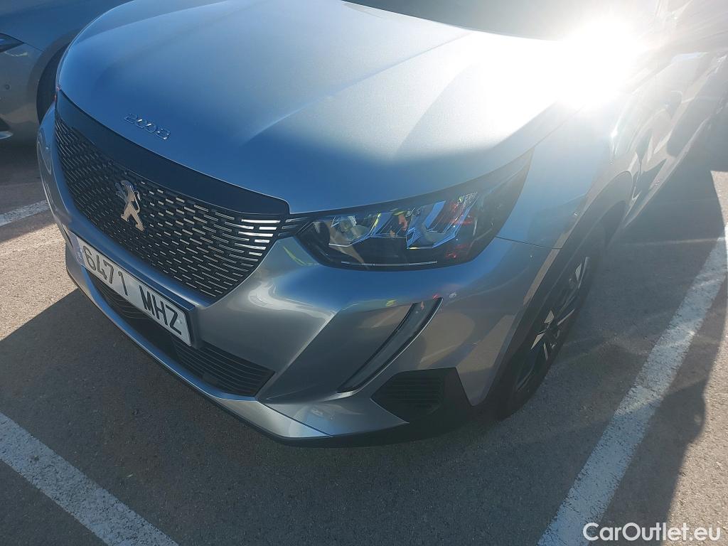  Peugeot  2008 PEUGEOT  / 2019 / 5P / todoterreno Allure BlueHDI 130 S&S EAT8 (Partners) #14