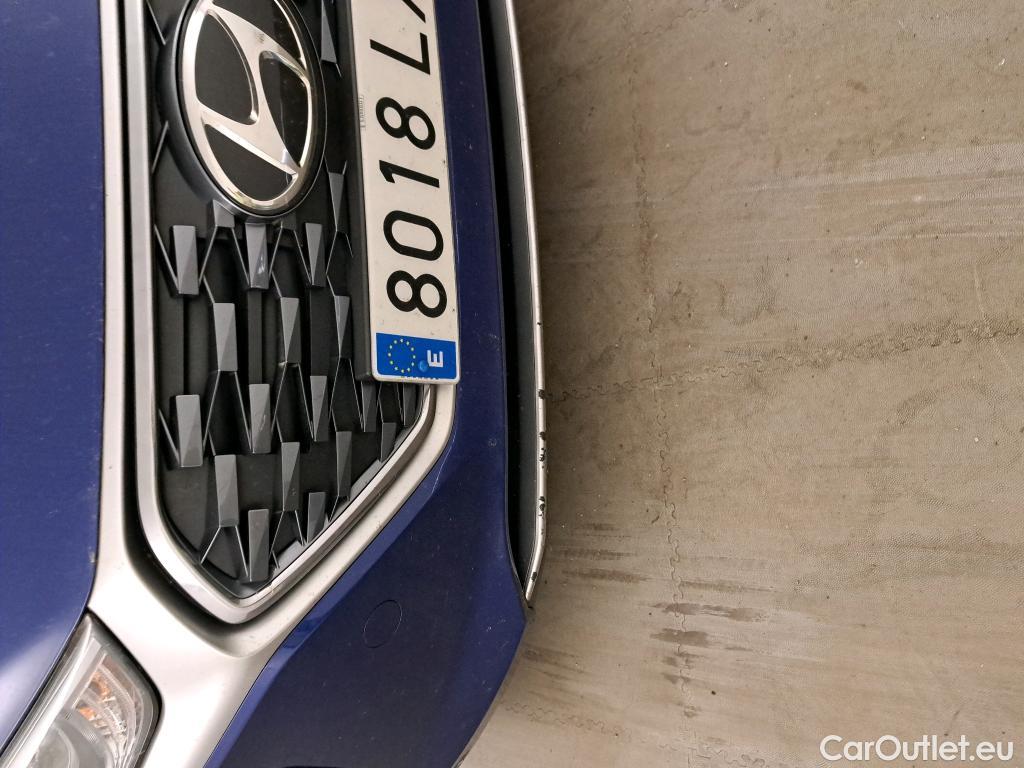  Hyundai   Ioniq HYUNDAI / 2019 / 5P / berlina con portón 1.6 GDI PHEV Klass DCT #18