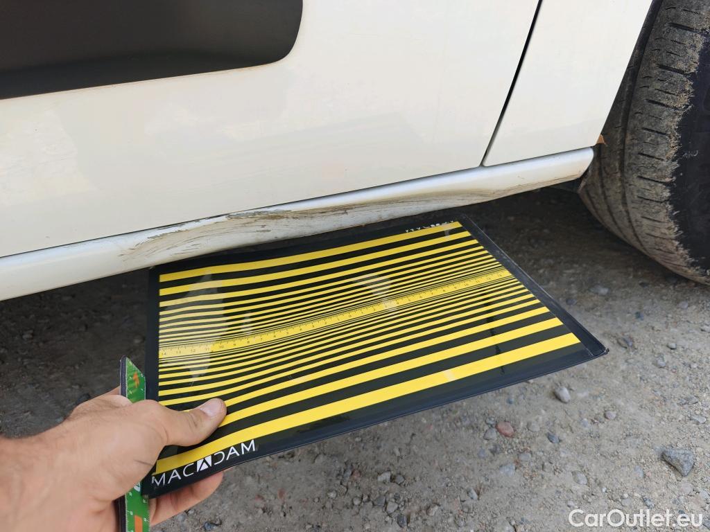  Citroen  Berlingo CITROEN  / 2018 / 4P / furgón derivado de turismo Talla M BlueHDi 100 CLUB #6