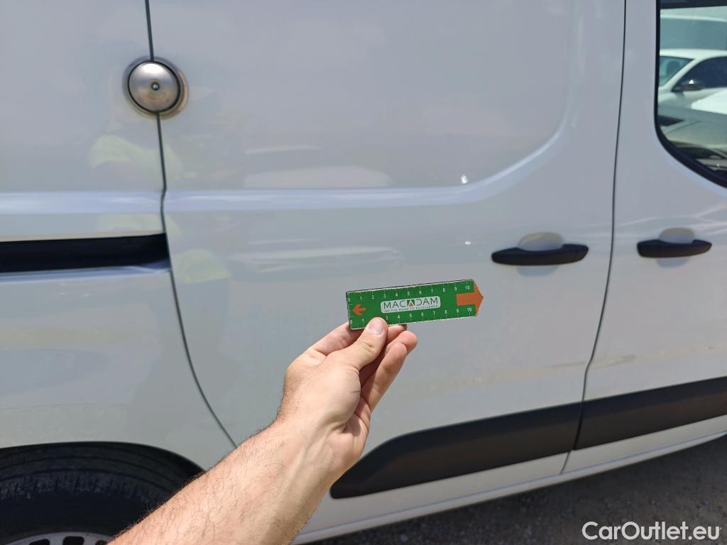  Citroen  Berlingo CITROEN  / 2018 / 4P / furgón derivado de turismo Talla M BlueHDi 100 CLUB #16