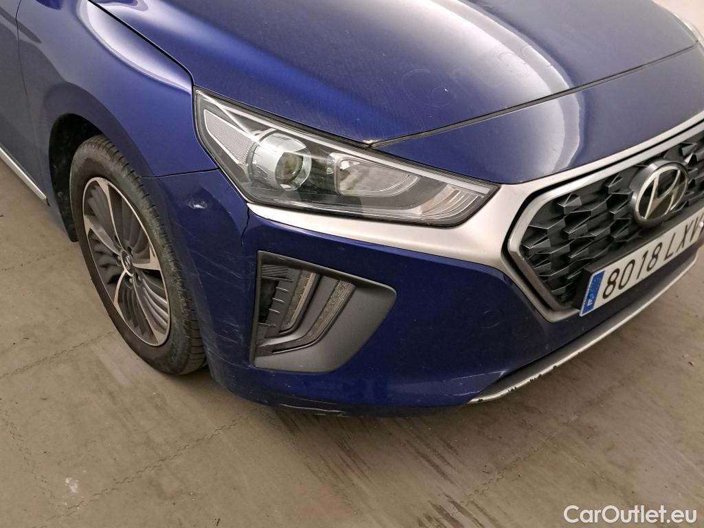  Hyundai   Ioniq HYUNDAI / 2019 / 5P / berlina con portón 1.6 GDI PHEV Klass DCT #1
