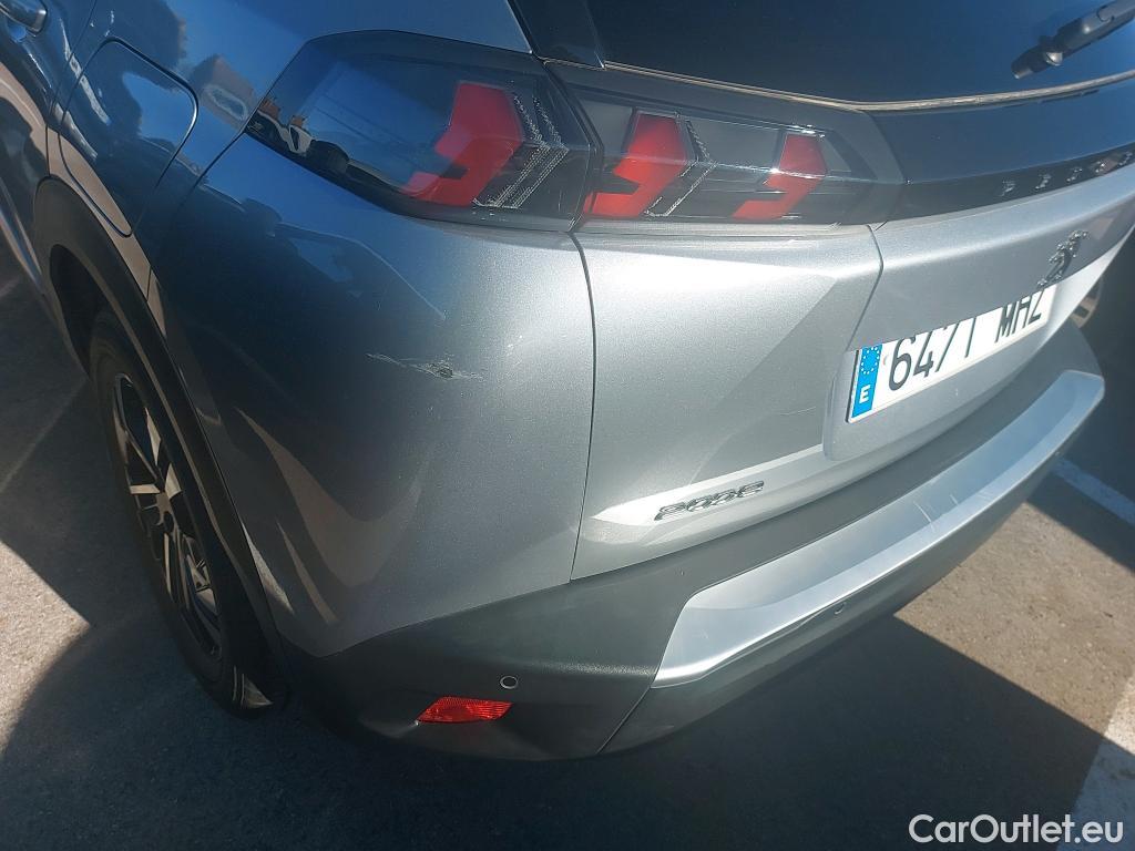  Peugeot  2008 PEUGEOT  / 2019 / 5P / todoterreno Allure BlueHDI 130 S&S EAT8 (Partners) #18
