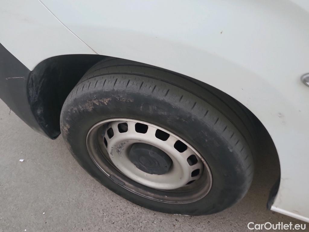  Citroen  Berlingo CITROEN  / 2018 / 4P / furgón derivado de turismo Talla M BlueHDi 100 CLUB #21