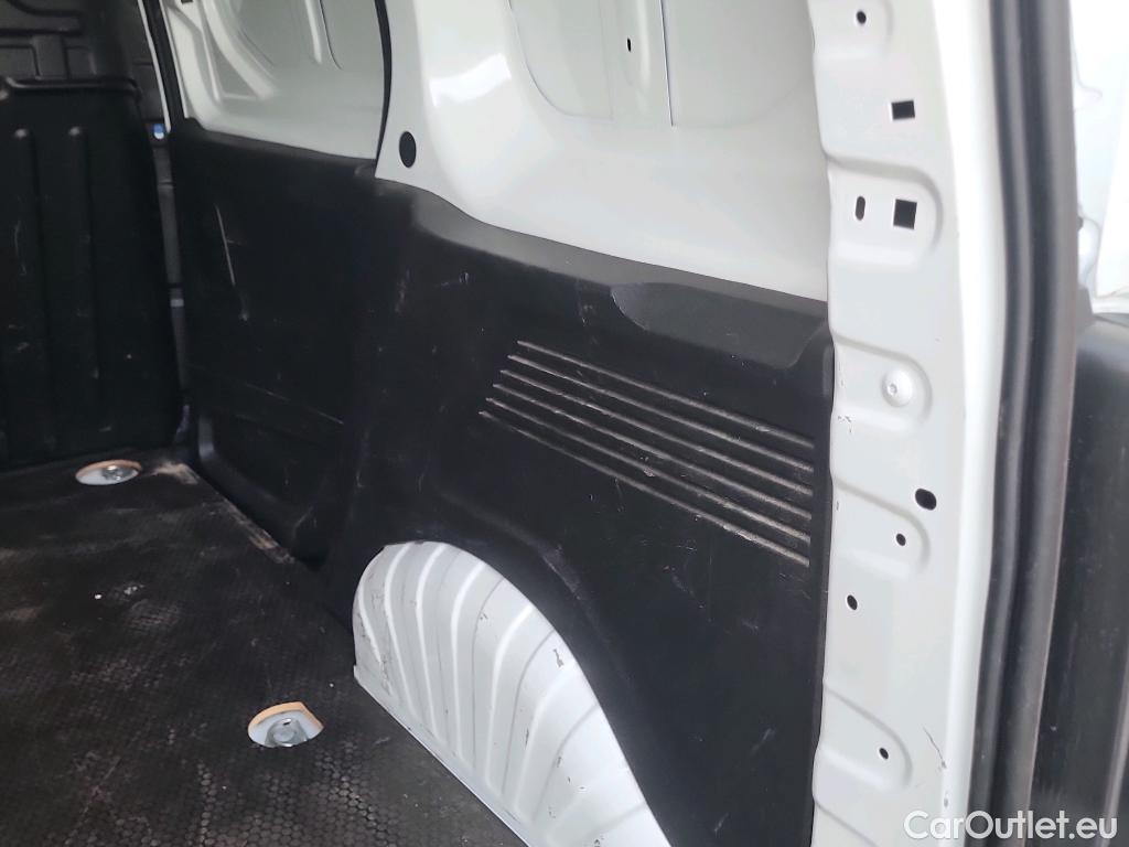  Citroen  Berlingo CITROEN  / 2018 / 4P / furgón derivado de turismo Talla M BlueHDi 100 CLUB #17
