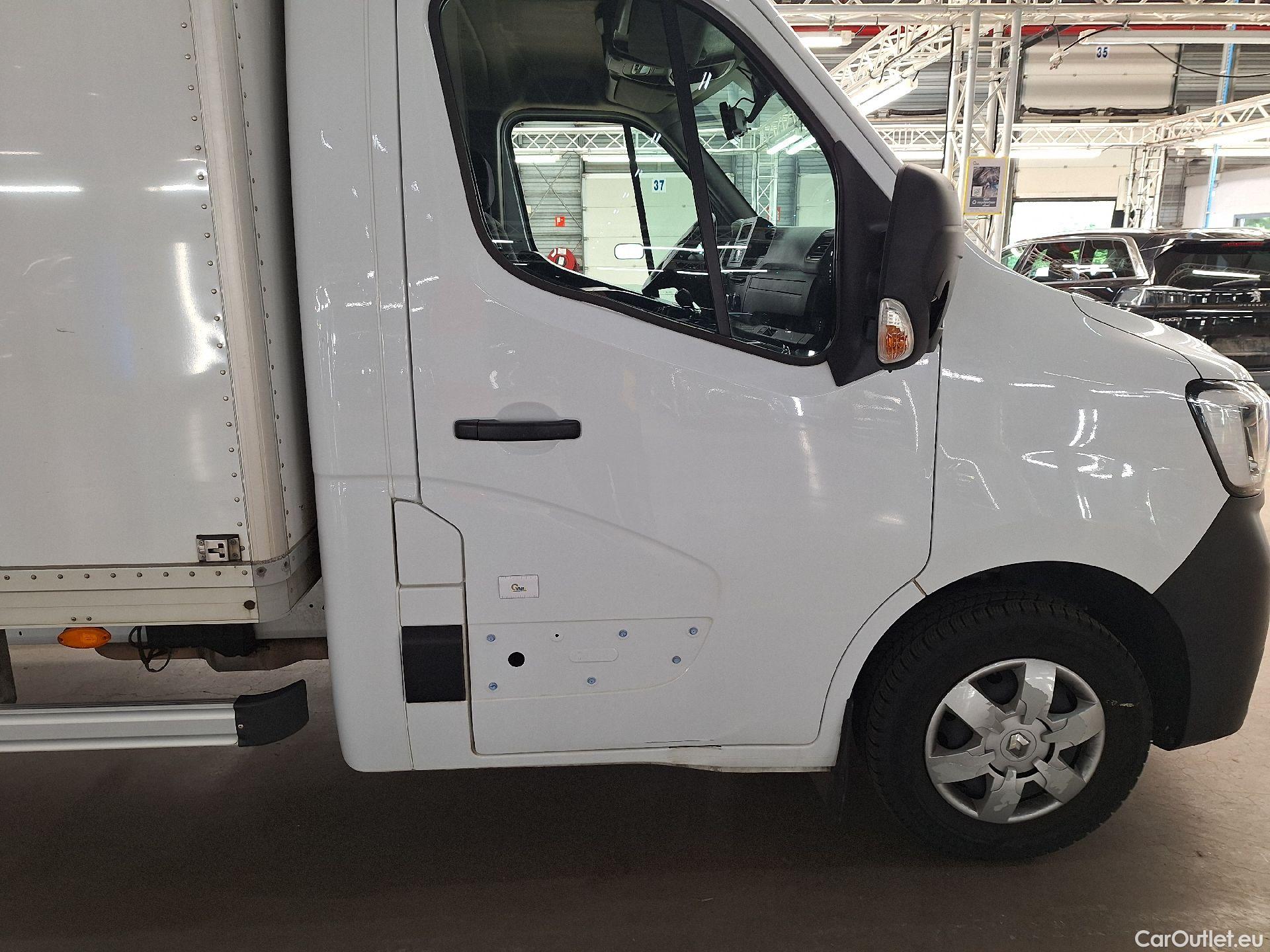  Renault  Megane Renault, _Master CC '19, Renault Master L3H1 Energy dCi 145 TT - 3.5T G. Co #15