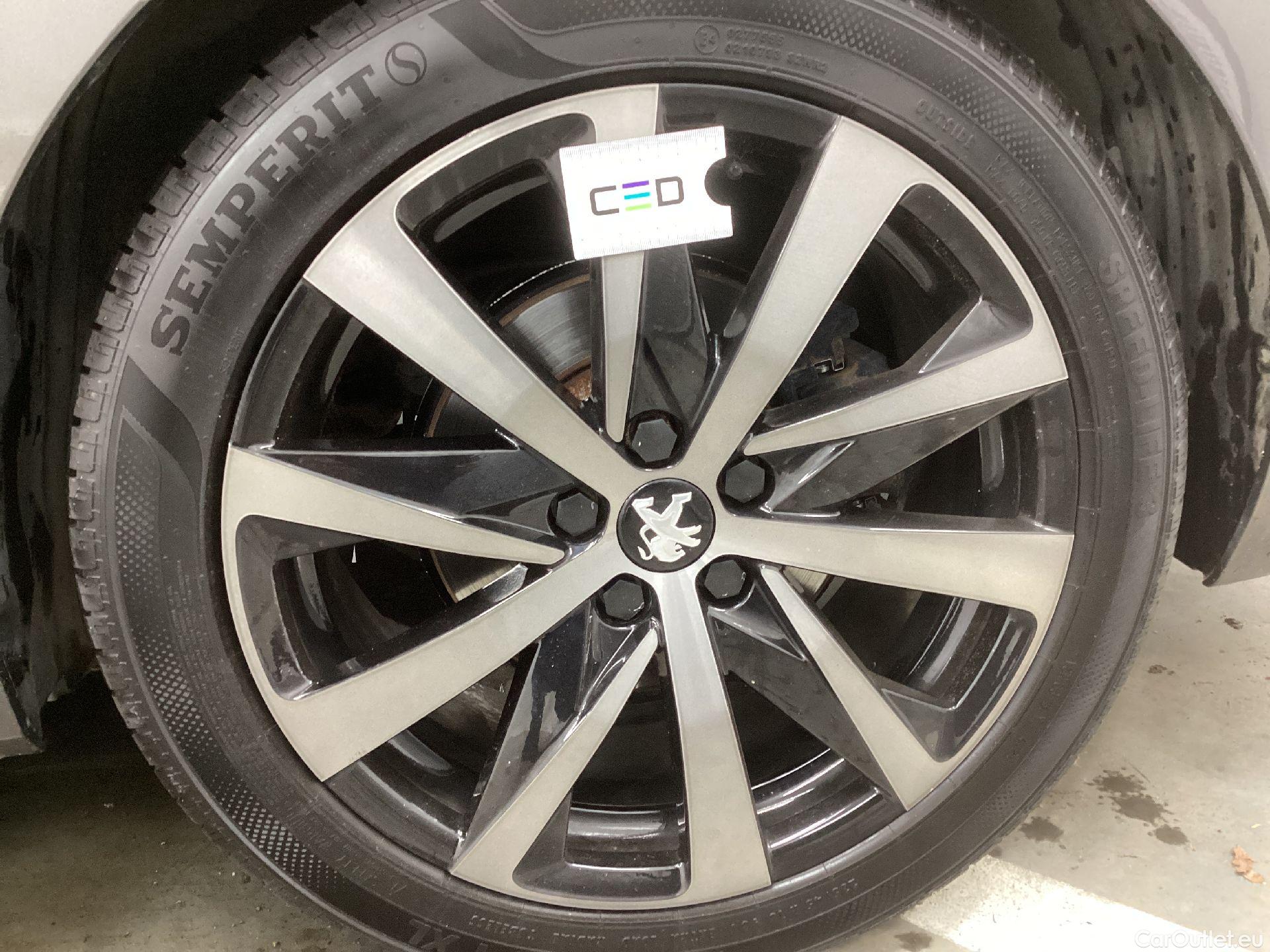  Peugeot  508 Peugeot,  SW '18, Peugeot  SW 1.5 BlueHDi 130 S&S EAT8 GT Line 5d #39