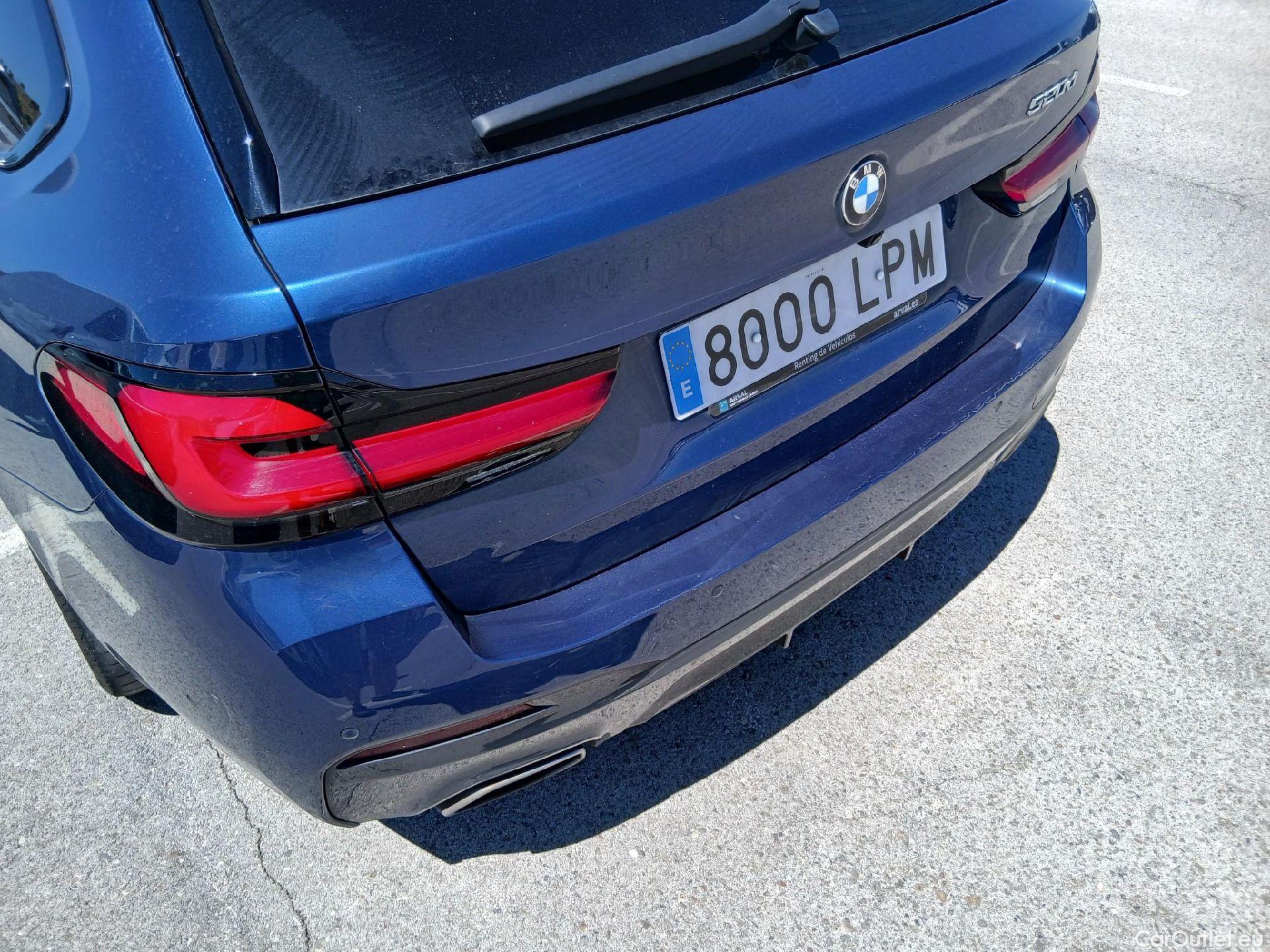  Bmw  Serie 5 BMW  / 2020 / 5P / familiar 520dA Touring #20