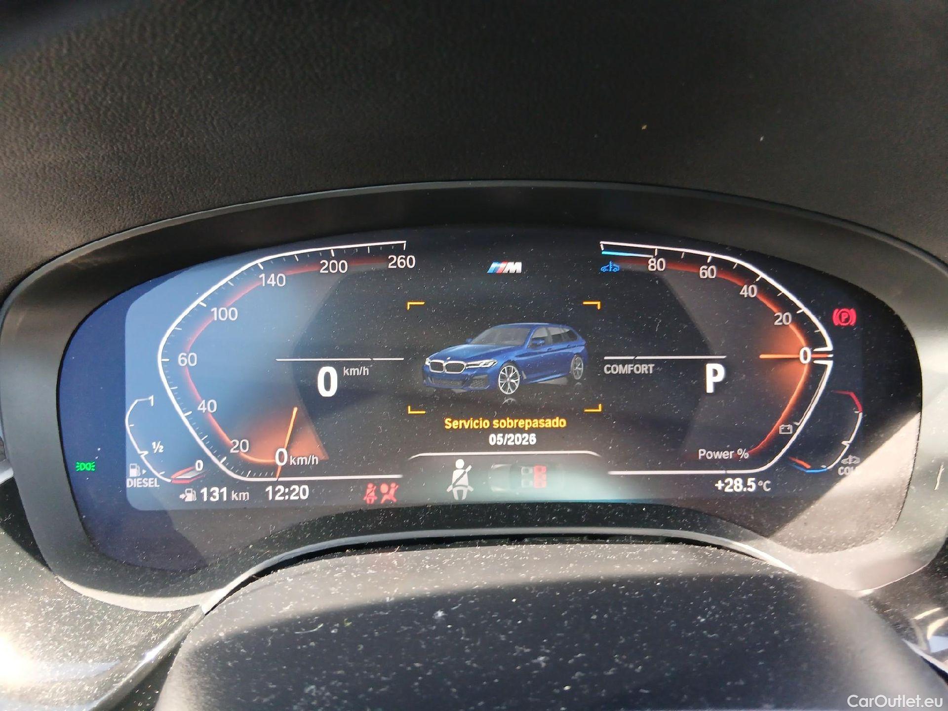  Bmw  Serie 5 BMW  / 2020 / 5P / familiar 520dA Touring #2