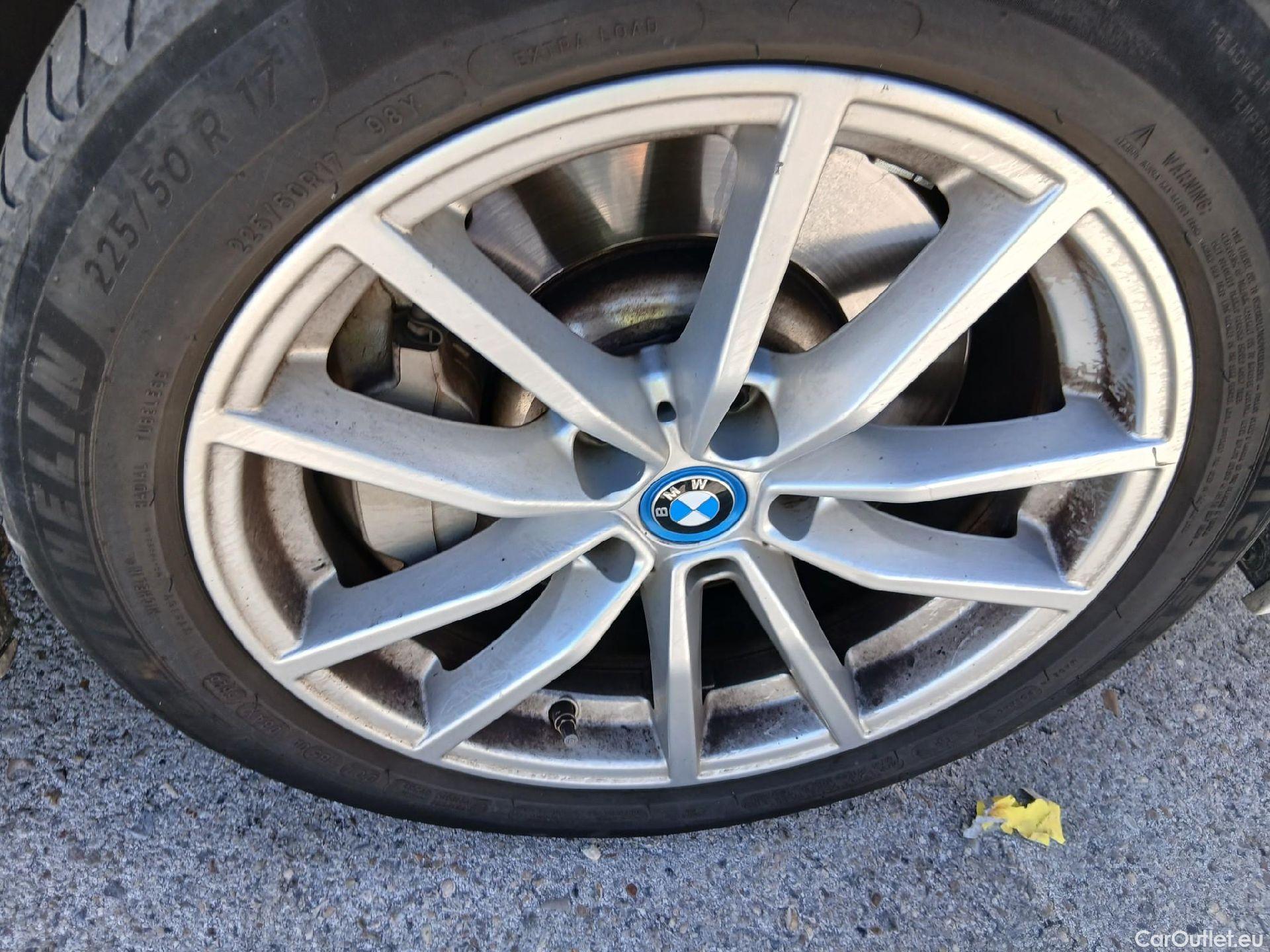 Bmw  Serie 3 BMW  330e xDrive Touring 290 CV #23