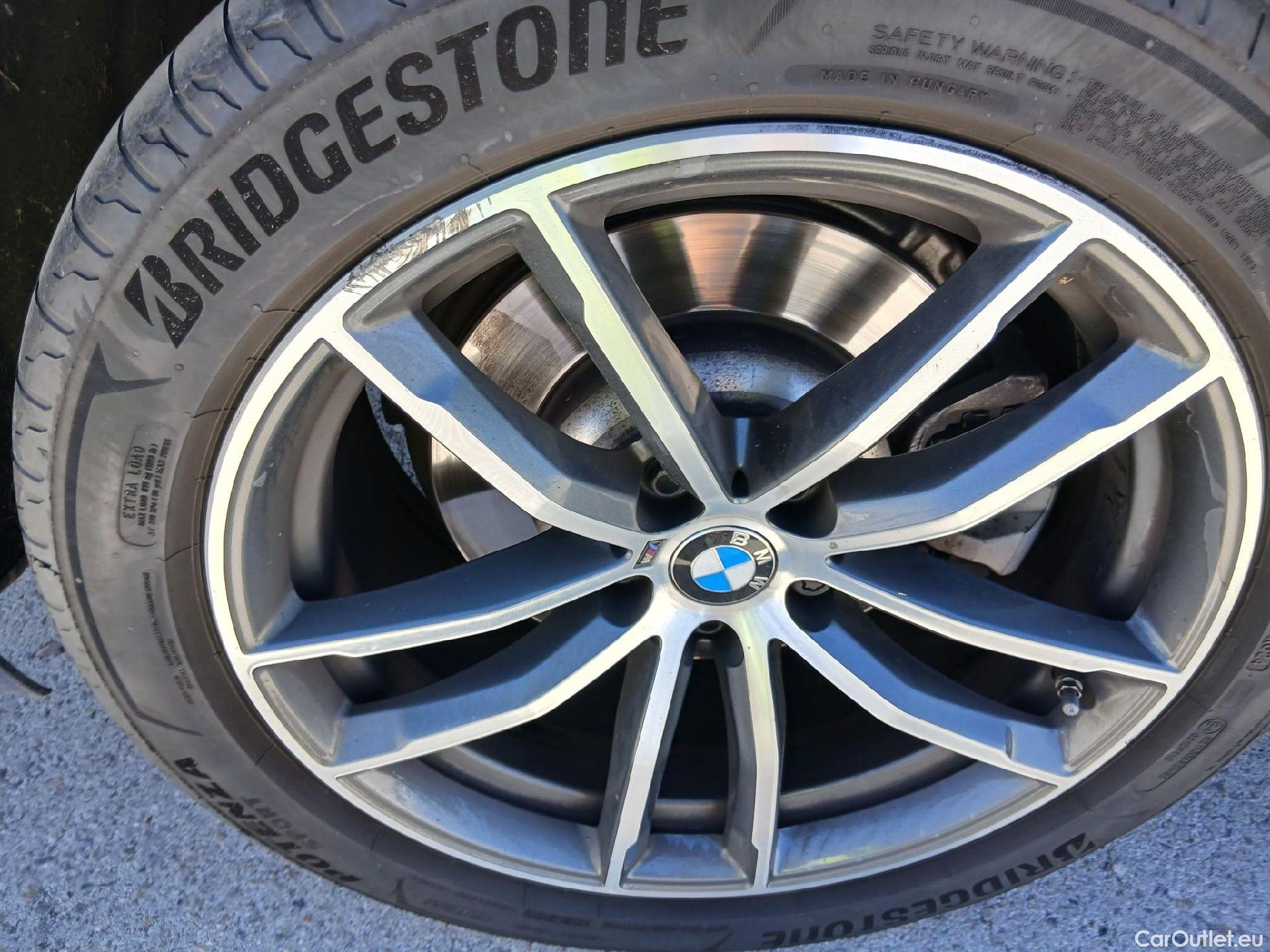  Bmw  Serie 5 BMW  / 2020 / 5P / familiar 520dA Touring #26