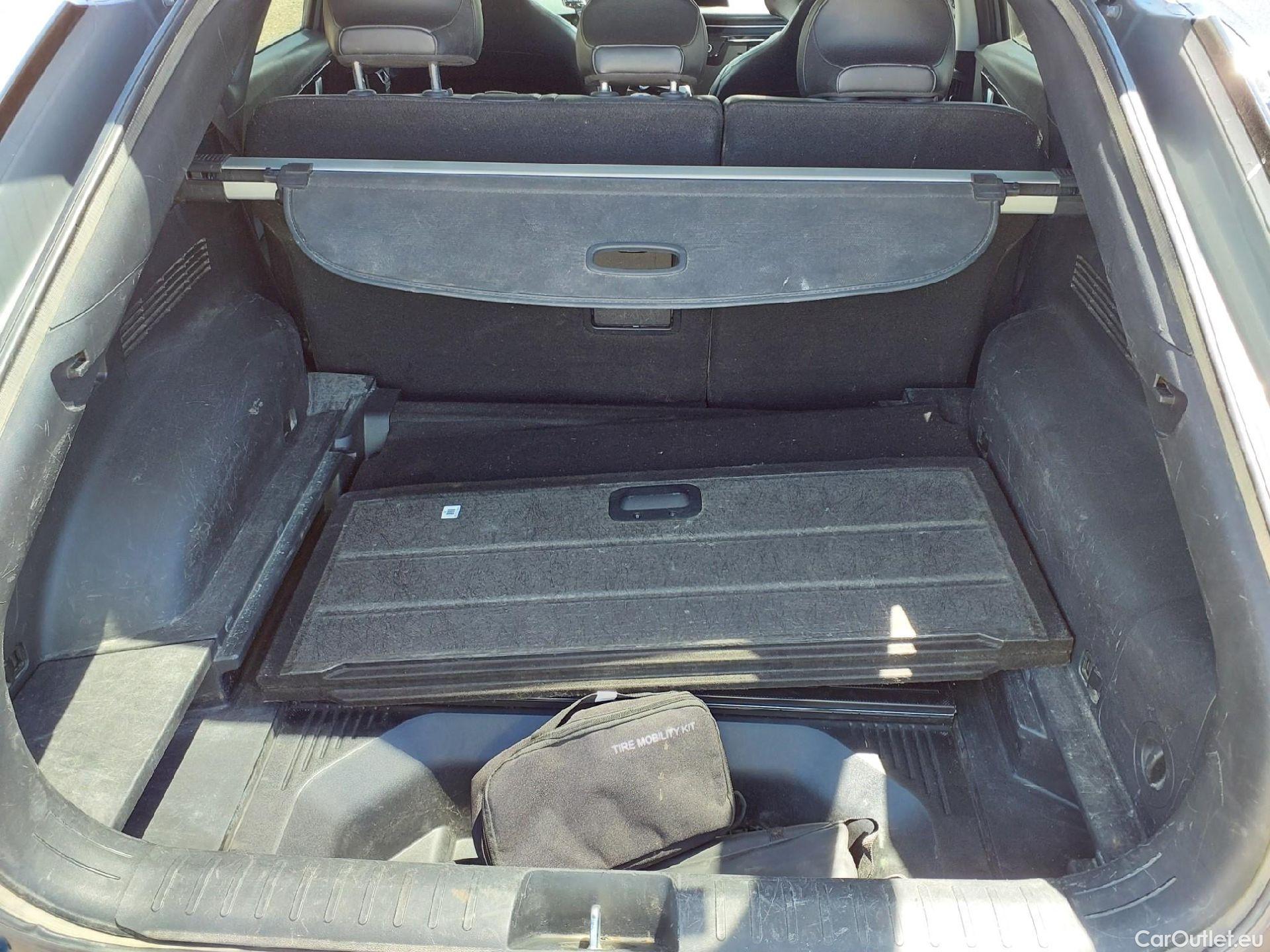  KIA  Ev6 KIA  / 2021 / 5P / todoterreno Air 58kWh 125kW RWD #1