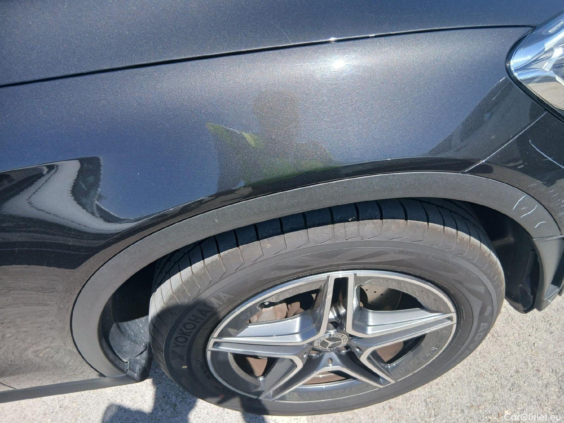  Mercedes  G-Klasee MERCEDES-BENZ Clase GLC 300 de 4MATIC 306 CV #37