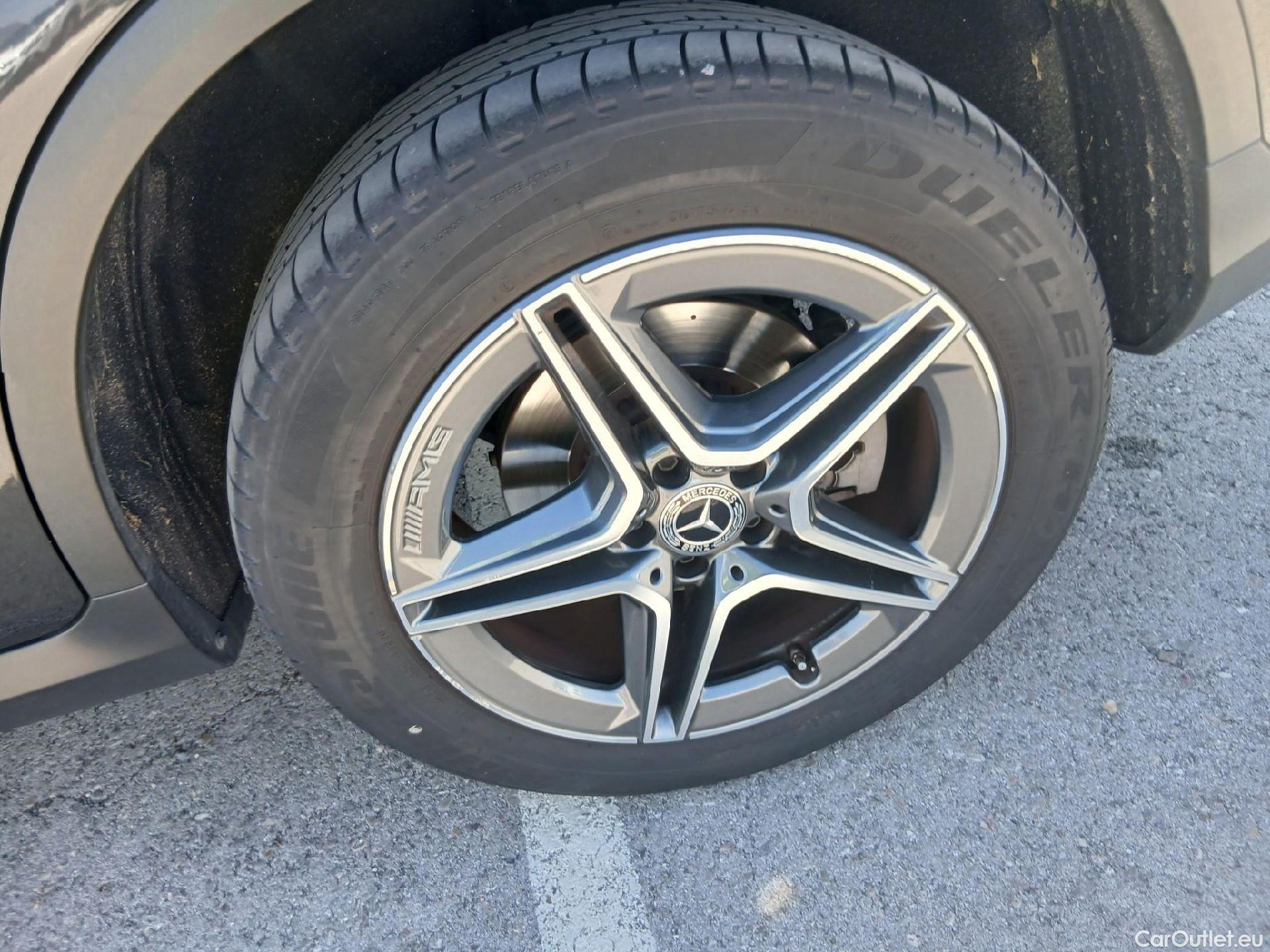  Mercedes  G-Klasee MERCEDES-BENZ Clase GLC 300 de 4MATIC 306 CV #44