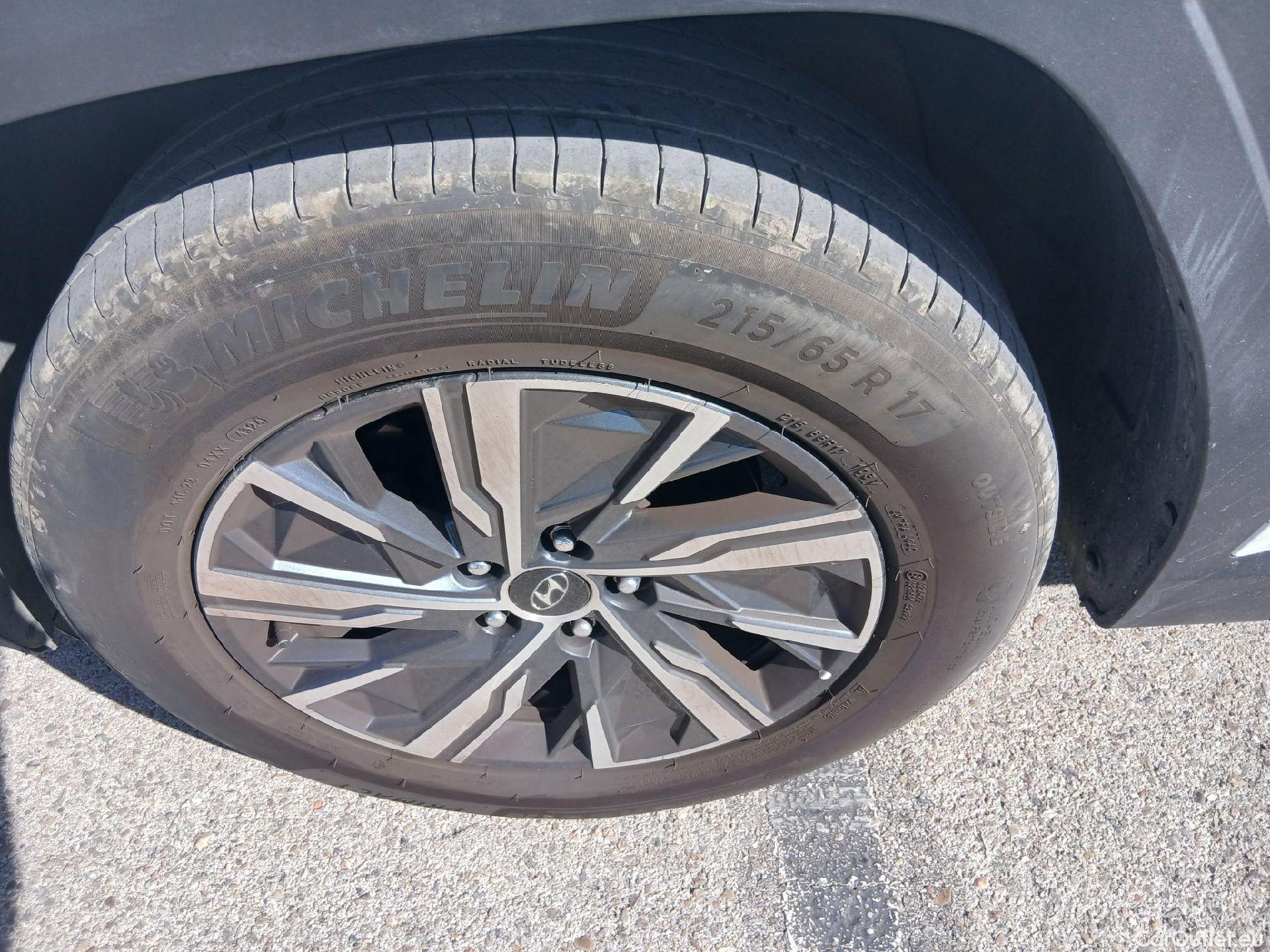  Hyundai  Tucson HYUNDAI  / 5P / 1.6 CRDI 115 CV Klass #2