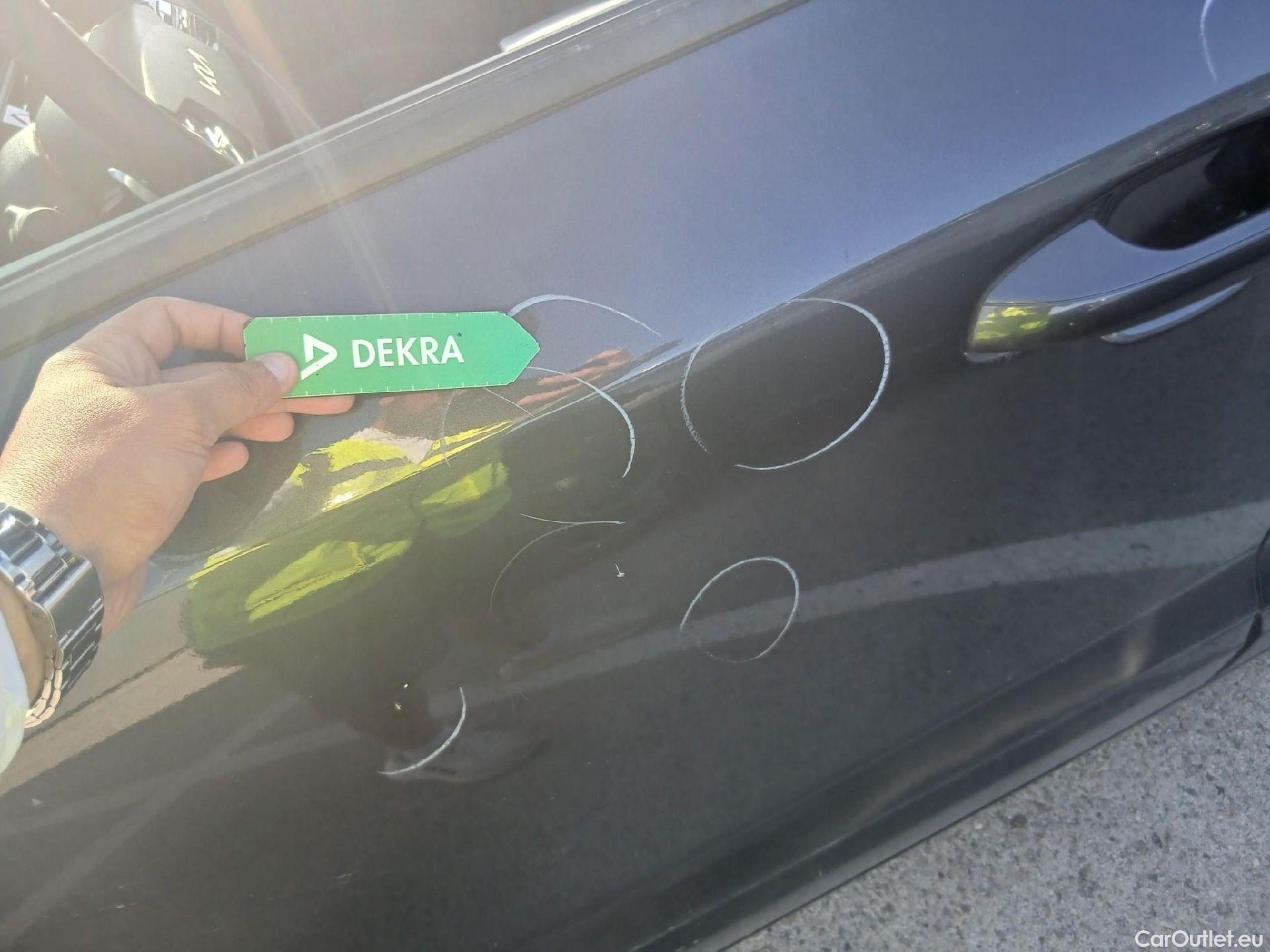  KIA  Niro KIA  / 2022 / 5P / crossover 1.6 GDi HEV 104kW (141CV) Drive #17