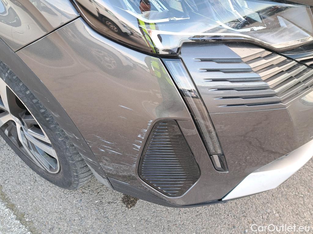  Peugeot  3008 Peugeot  / 5P / 1.5 BlueHDi 130 CV Allure EAT8 #21