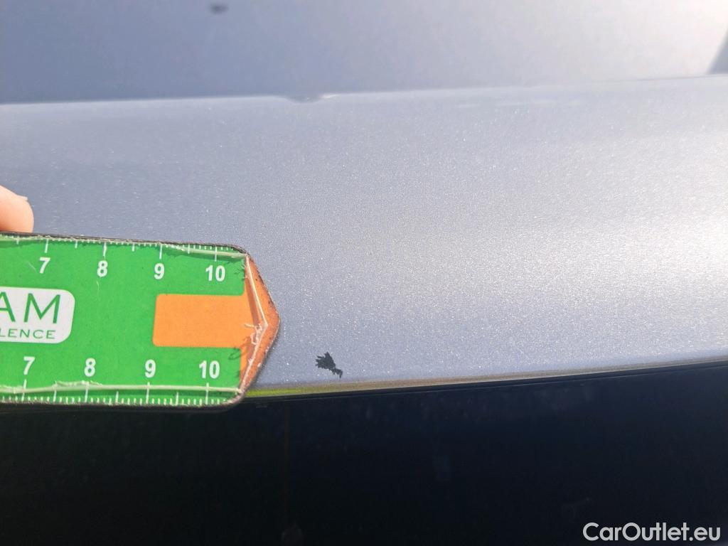  Toyota  C-HR TOYOTA  / 2019 / 5P / todoterreno 1.8 125H Advance #18