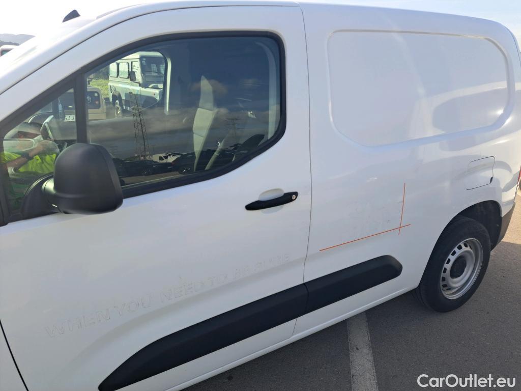  Citroen  Berlingo CITROEN  / 2018 / 3P / furgón derivado de turismo Talla M BlueHDi 100 CONTROL #3