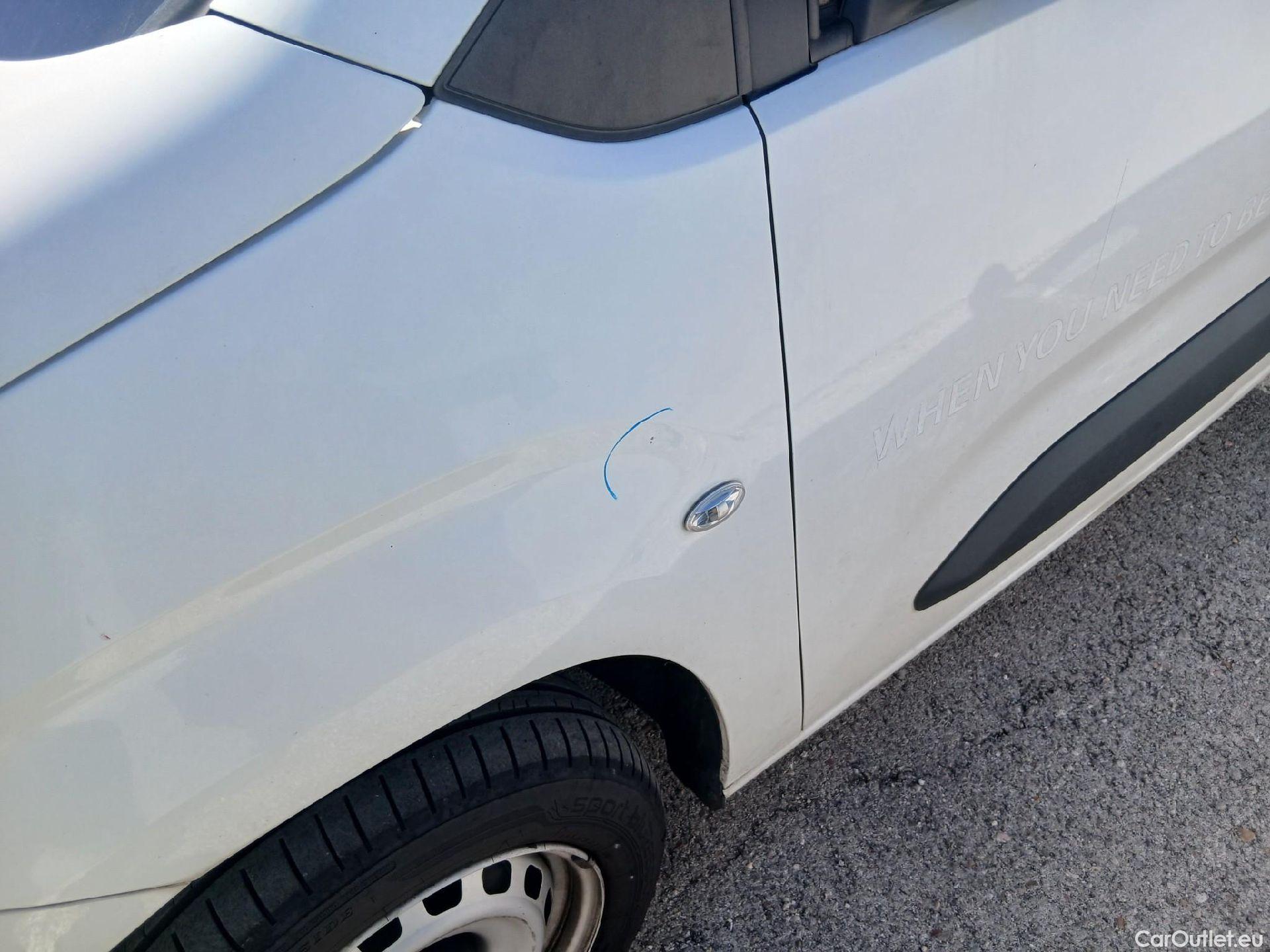  Citroen  Berlingo CITROEN  / 3P / Talla M BlueHDi 100 CV CONTROL #15