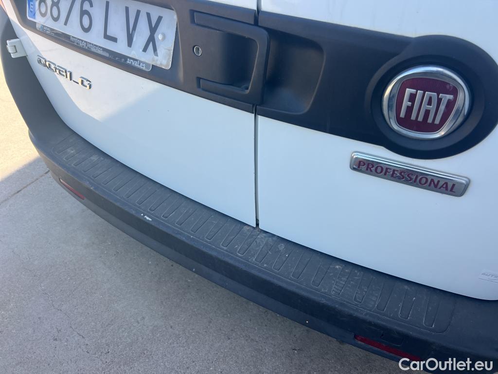  Fiat  Doblo FIAT Doblò Cargo/2015/4P/furgón derivado de turismo Cargo SX 1.6 Mjet 66kW (90CV) (AC) #3