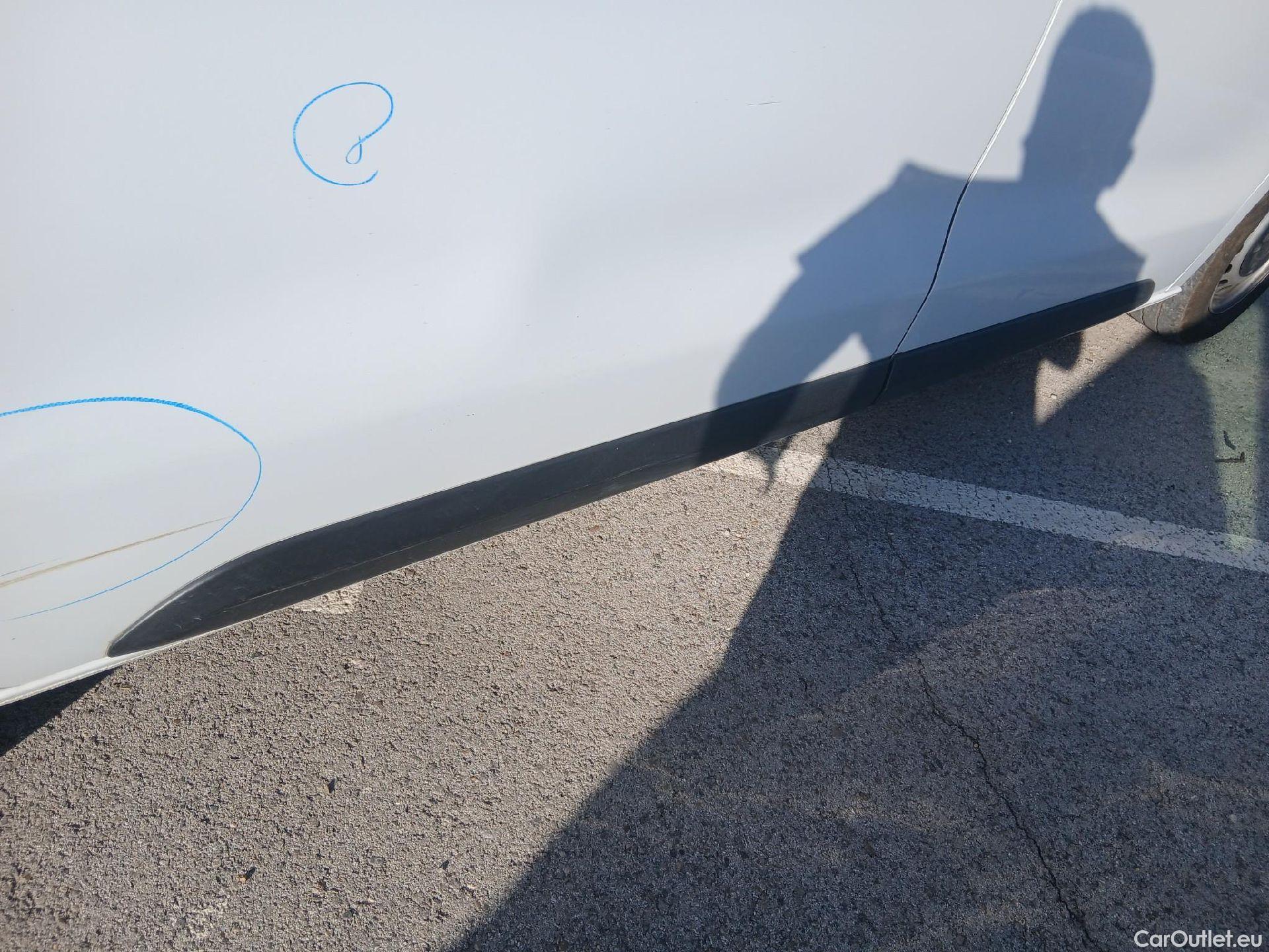  Citroen  Jumpy CITROEN  / 2016 / 4P / furgón Talla M BlueHDi 120 S&S 6v Control #31
