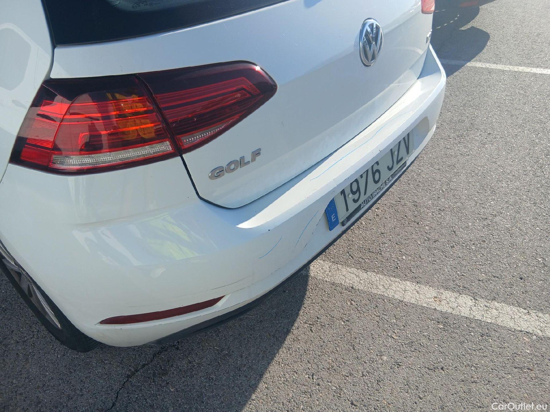  Volkswagen  Golf  VOLKSWAGEN 1.6 TDI 115 CV #22