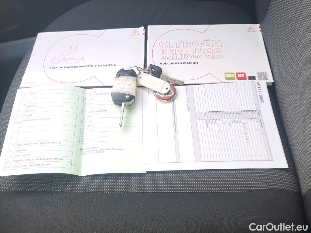  Citroen  Berlingo CITROEN  / 2018 / 3P / furgón derivado de turismo Talla M BlueHDi 100 CONTROL #1
