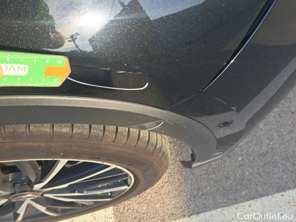  Toyota  C-HR TOYOTA  / 2019 / 5P / todoterreno 2.0 180H Style #37