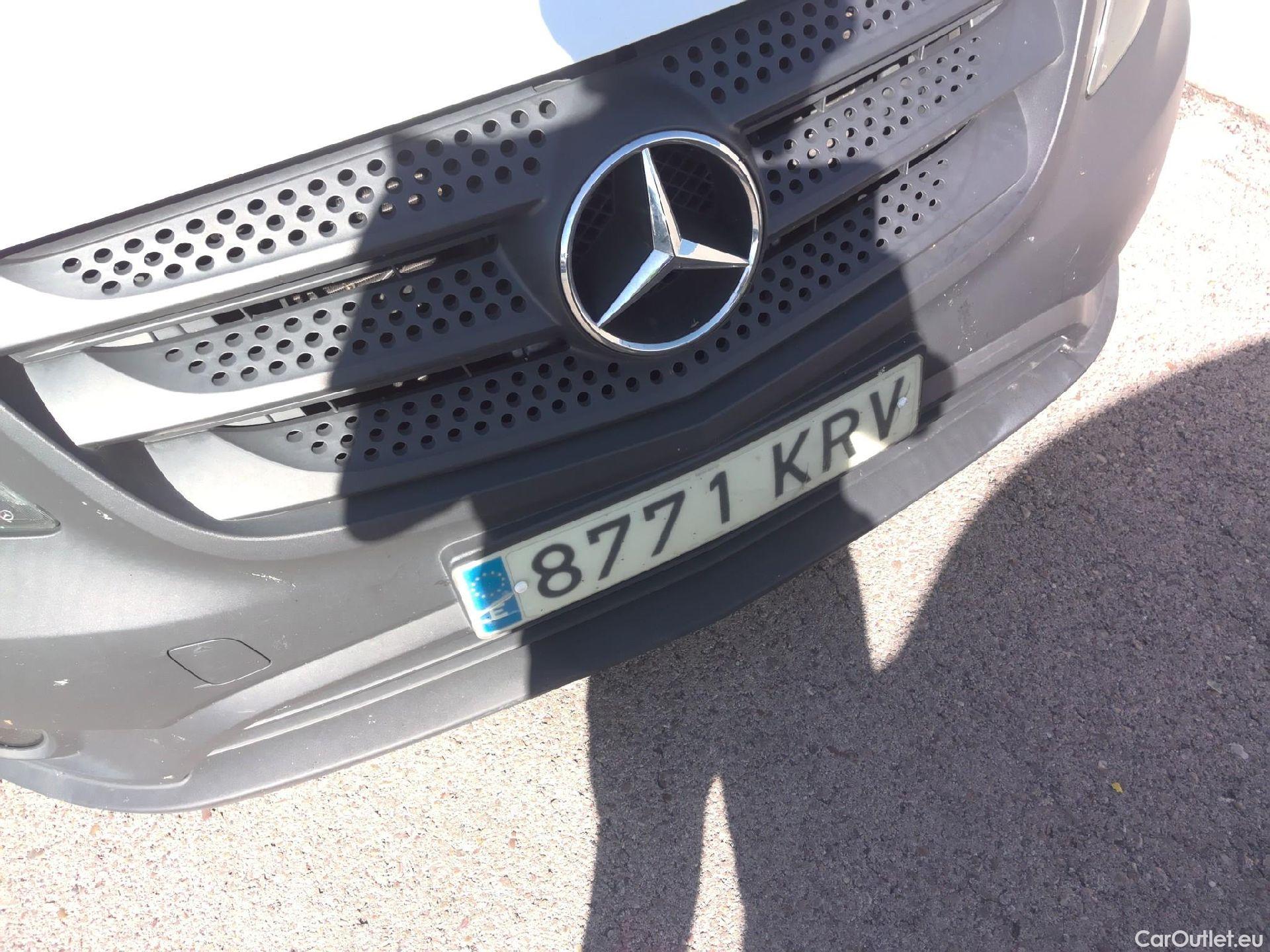  Mercedes  Vito MERCEDES-BENZ  / 2014 / 4P / furgón 114 CDI Larga #13