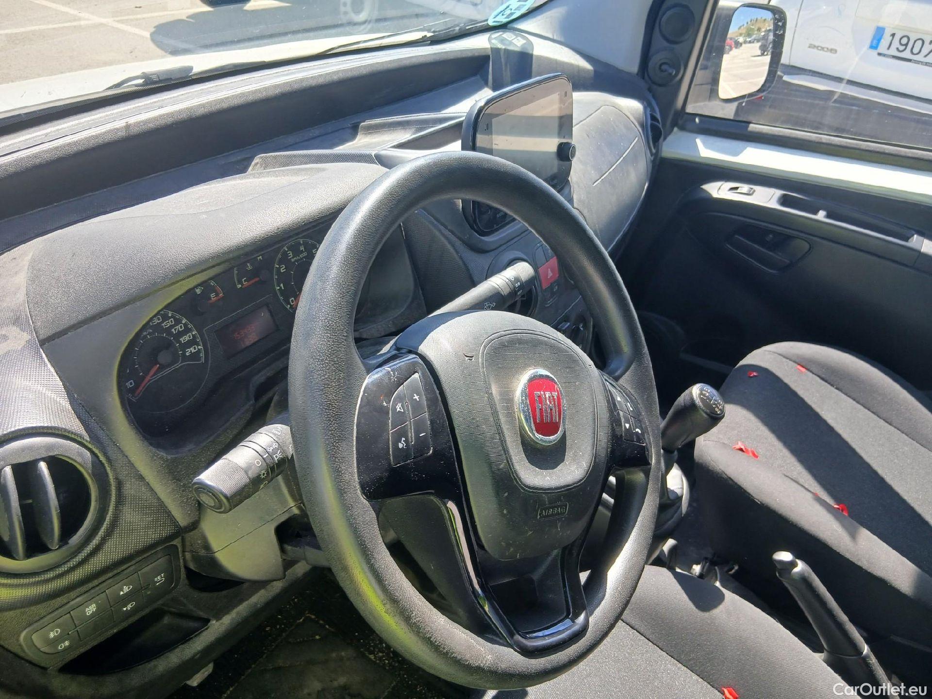  Fiat  Fiorino FIAT  / 2016 / 3P / furgón derivado de turismo Cargo Base N1 1.3 MJet 59 kW (80 CV) #4